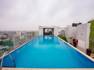รอยัลราชโรงแรมและคอนโดมิเนียม