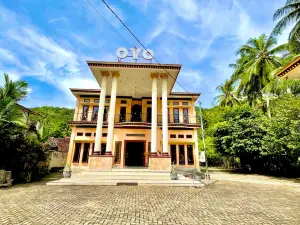 Hotel Karanggoso Indah