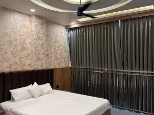Hotel RK Gharana Inn