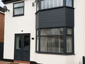 Etihad & Co-op Live | 3-Bed | Free Parking