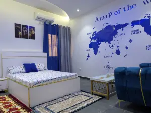 Furnished Private Room Sacré-Cœur 3