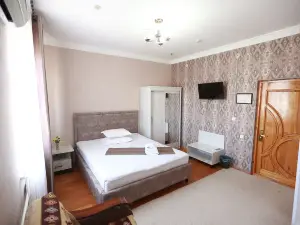 Massaget hotel