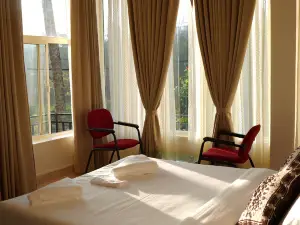 The Thekkady Haritham Residency
