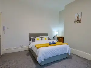 Elevate suites Darlington Fast WIFI close to city centre