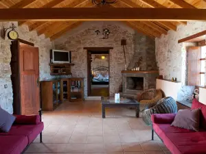 Canary House with Heated Pool,  26 Degrees