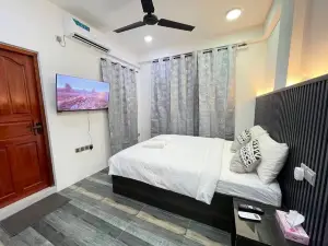 Comfy 1BD Apartment with Workspace