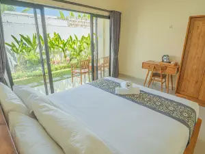 Adi S Guest House