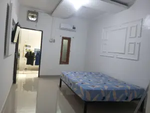 Hotel O Jm Guest House 2NearStasiun karawang