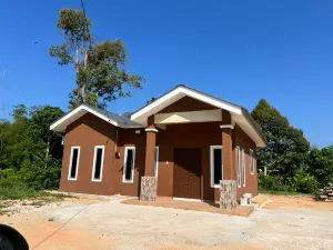 Khayra Homestay