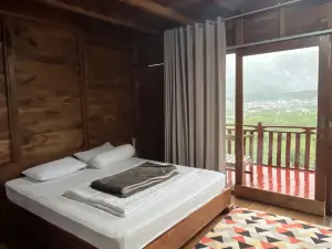 Padangsari Cabin House
