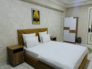 อาลี โรงแรม