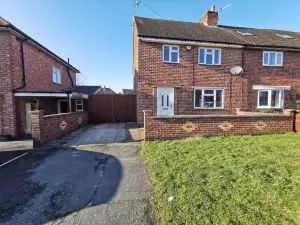 Elegant 3BR | Garden |2 x Parking | 1.5 Bath |A46