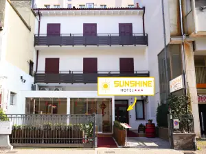 陽光酒店