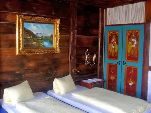 Hotel Tyrol