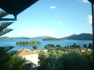 Bella-Vista