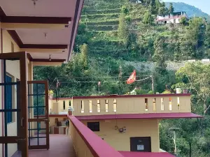 The Monal Home Stay KHIRSU