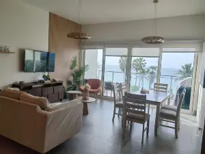 Playa Escondida Resort&Marina