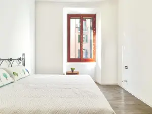 Lovely Mordern Milan