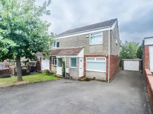 Restful 3BR Contractor Home | Fast WiFi | Parking