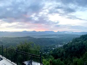 โรงแรม สกาย เกท แคนดี