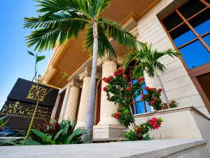Palm Boutique Hotel