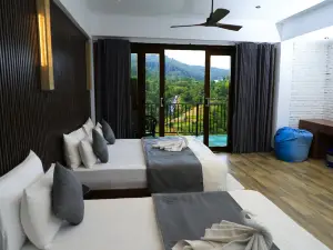Hillcrest Ella
