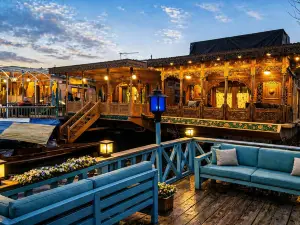 The Heritage Group Of Houseboats