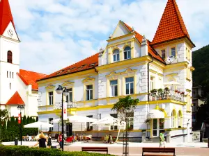 Hotel Margit