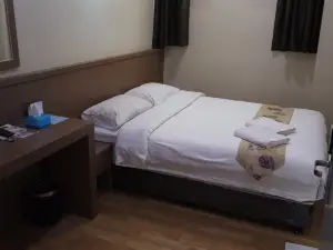 HOME HOTEL LABUAN