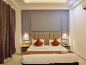 Hotel Mavens House