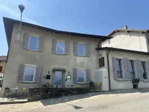 Modern Inn Carlambroeus