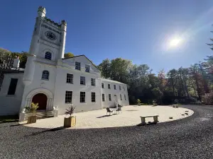 Ravensdale Castle