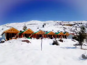 Tandi Sarai Huts