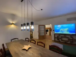 Herrenhaus Honiger – Vienna Airport 11 Min / City Center 12 Min