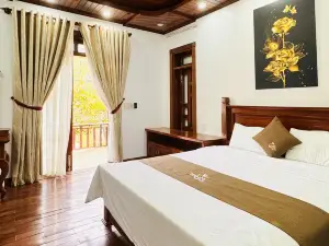 Rose Villa Beach