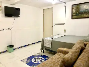 洛斯普拉內斯德倫德羅斯旅館