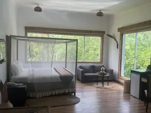 Blue Waters Lake Resort