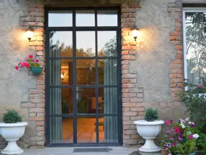 Velio Guest House