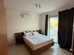 Entire villa with private pool near the beach
