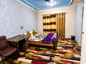 Luminaire Homestay