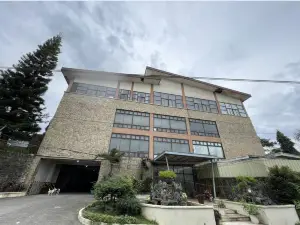 Tagaytay Haven Hotel Mendez