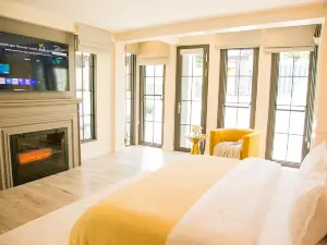 Rabi Residence Elegant French Studio- Ground floor