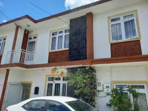 Curepipe Guest House