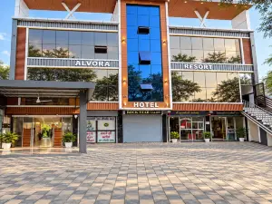 Alvora Resort