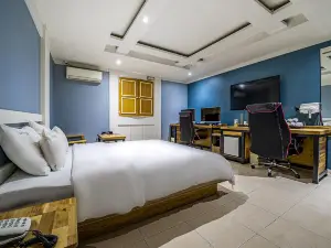 Hotel Cats Bucheon
