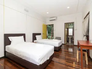 Borneo Kinabatangan Lodge
