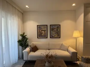 Unique Two Bedroom Apartment with pool access - Lustica Centrale
