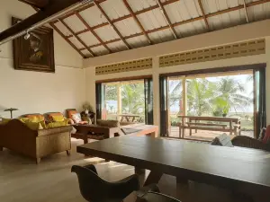 Beach Front Villa, Saphli beach, Chumphon,Thailand