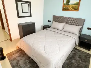 Chic Apartment in Fes A/C, Center &Family-Friendly