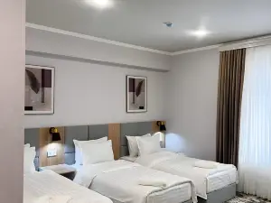 Javoxir Hotel